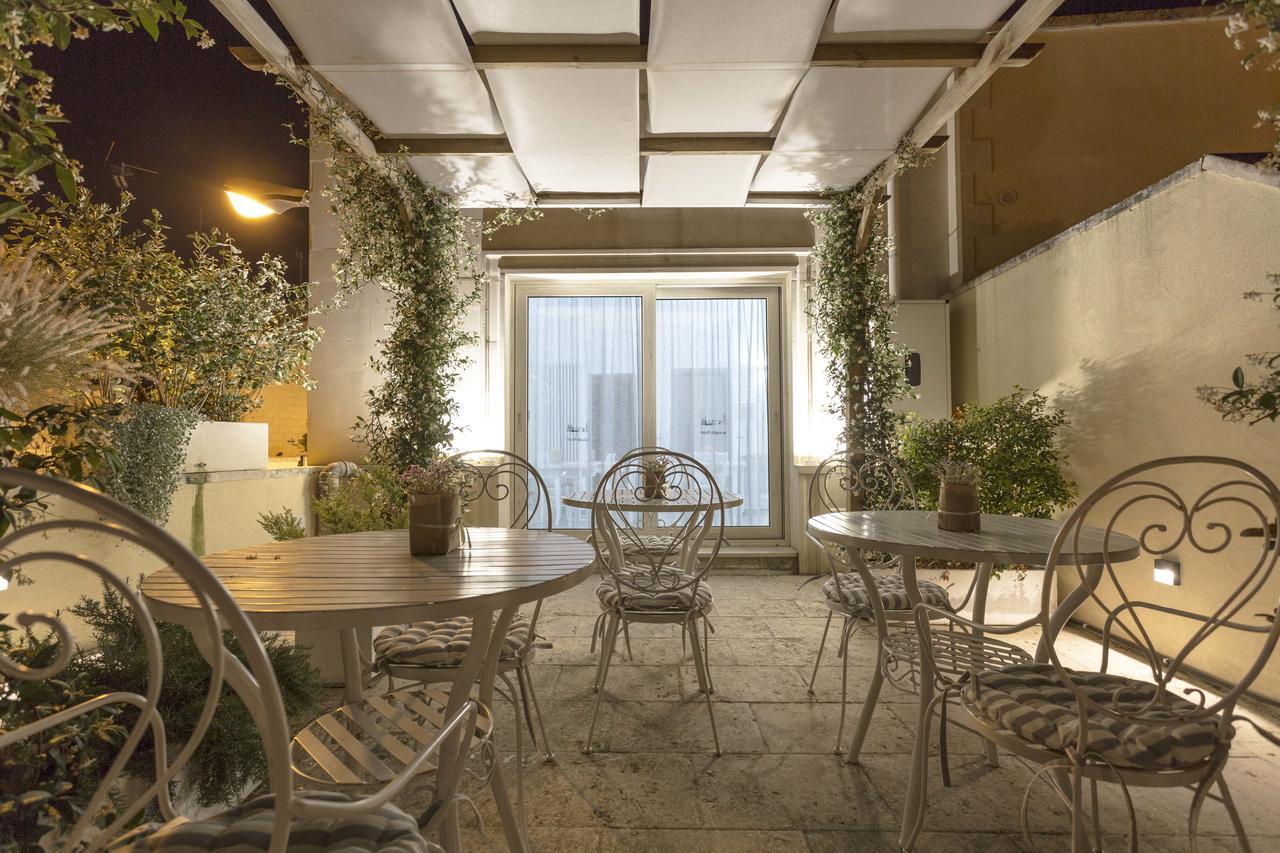 La Loggia Dei Rayno Bed & Breakfast Lecce Luaran gambar