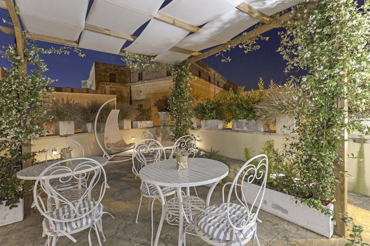 La Loggia Dei Rayno Bed & Breakfast Lecce Luaran gambar