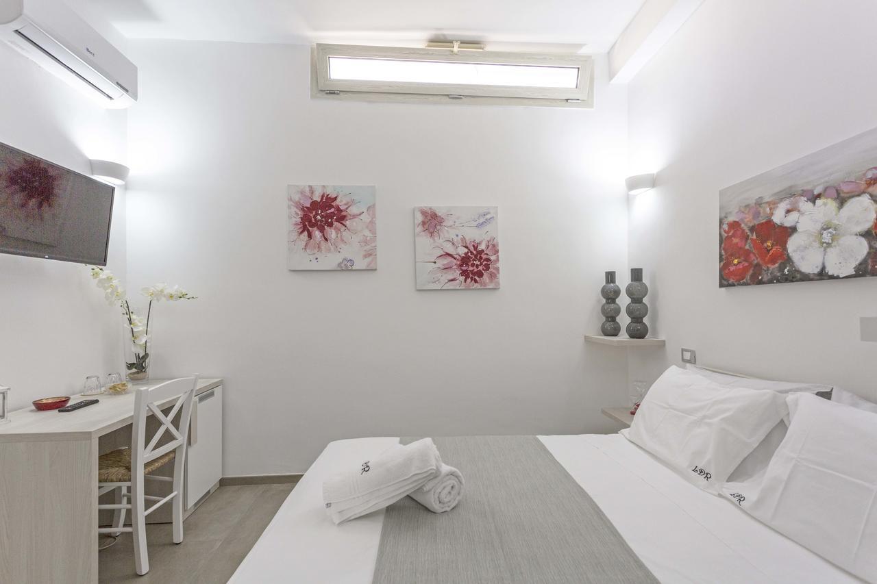 La Loggia Dei Rayno Bed & Breakfast Lecce Luaran gambar